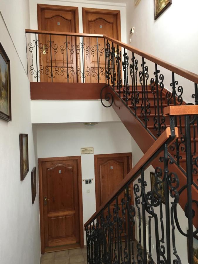 Vila Bellevue Лугачовице Экстерьер фото
