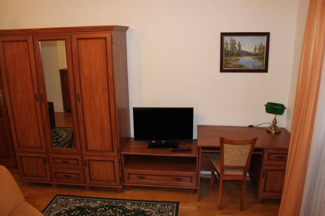 Vila Bellevue Лугачовице Экстерьер фото